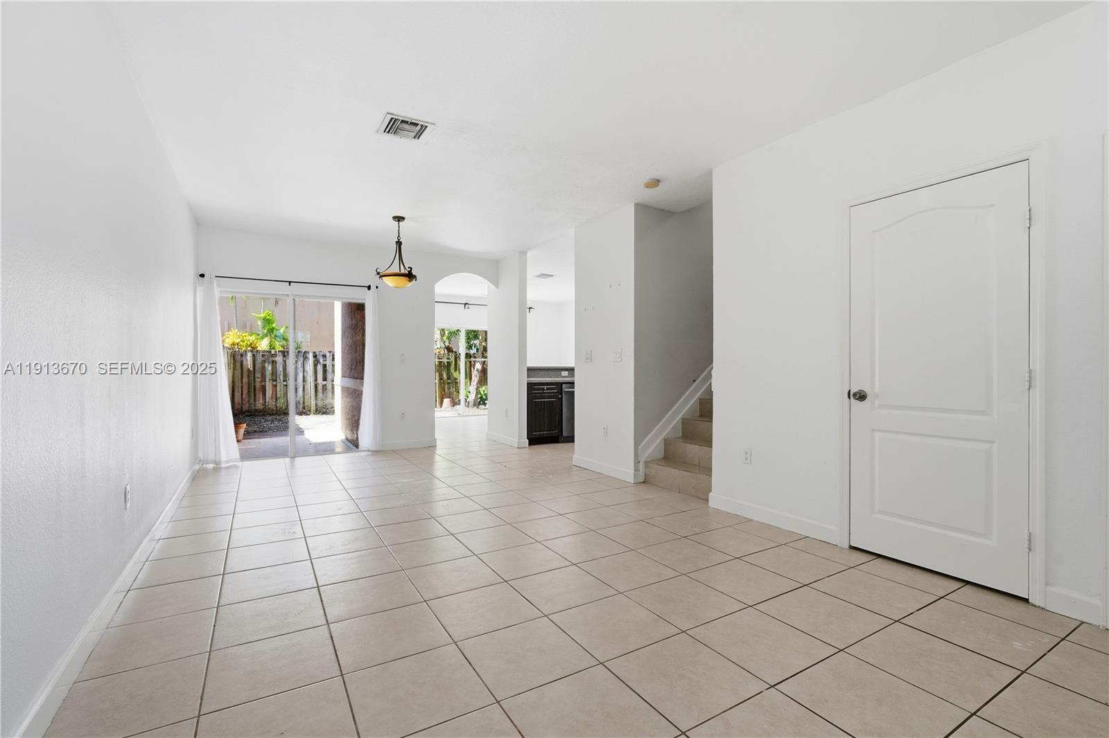 Cutler Bay Condo: 21460 Southwest 85th Passage