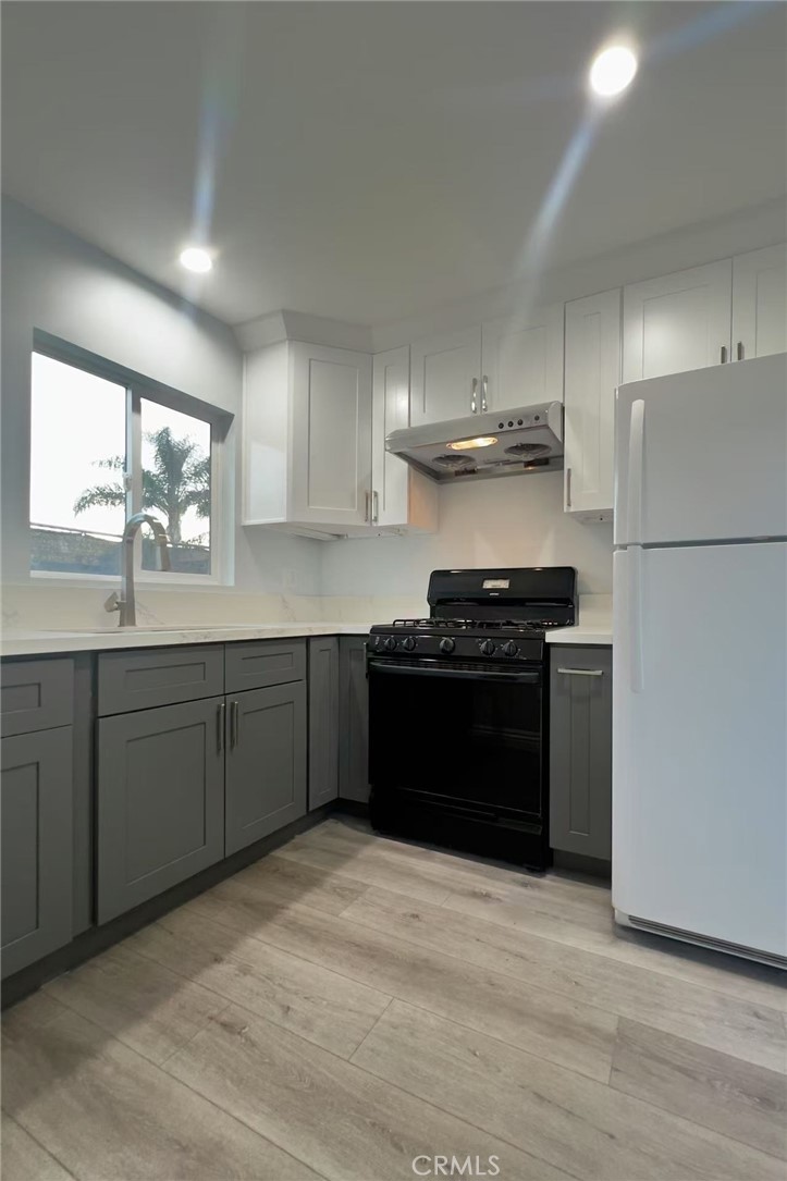 La Puente Condo: 172 1/2 North Winton Avenue