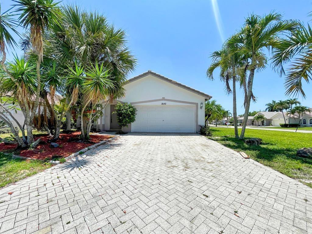 Wellington Condo: 1640 Carriage Brooke Drive