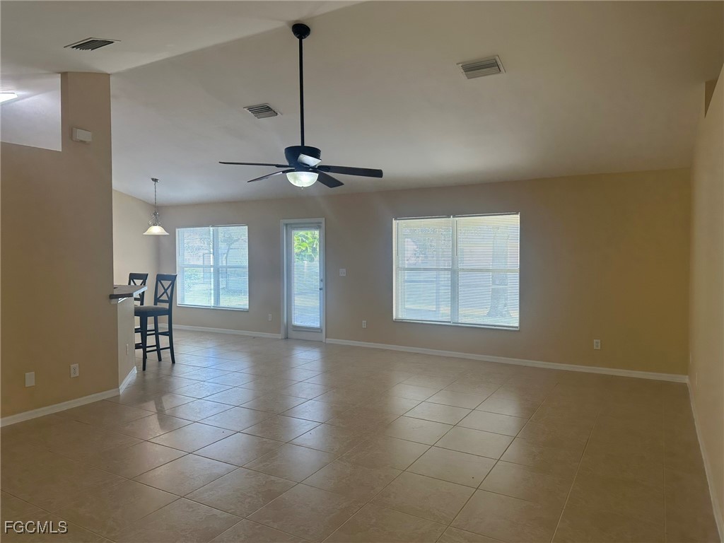 Cape Coral Condo: 2125 Northeast 9th Avenue