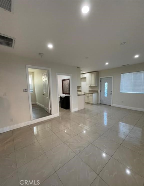 Northridge Condo: 19158 Schoenborn Street