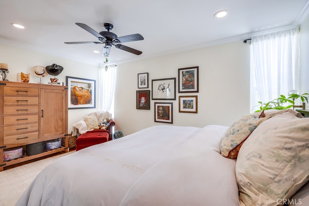 San Clemente Condo: 201 South La Esperanza