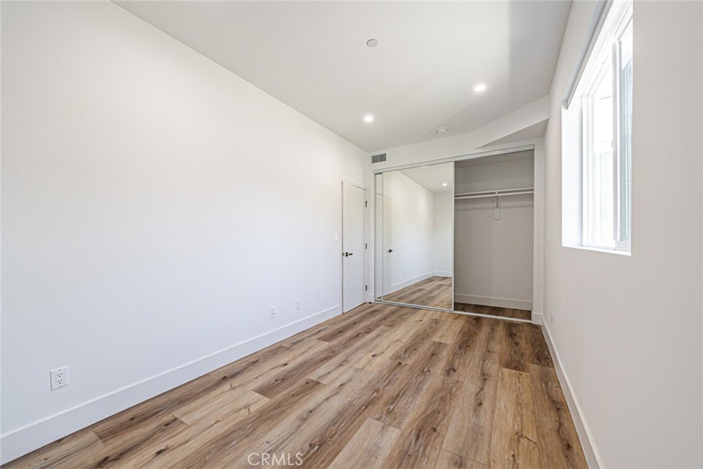 Toluca Lake Condo: 4445 Auckland Avenue