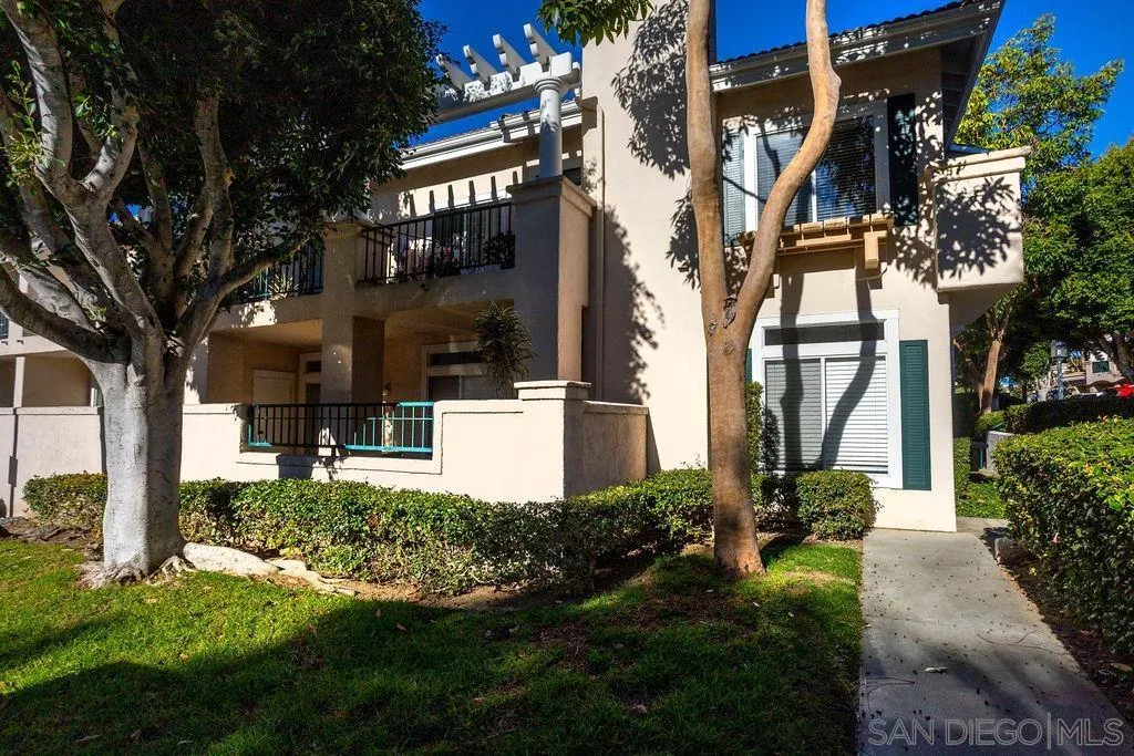 San Diego Condo: 7224 Shoreline Drive