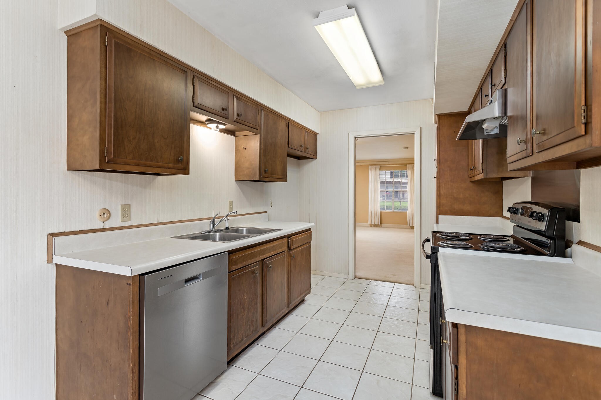 Beaumont Condo: 5960 Townhouse Lane