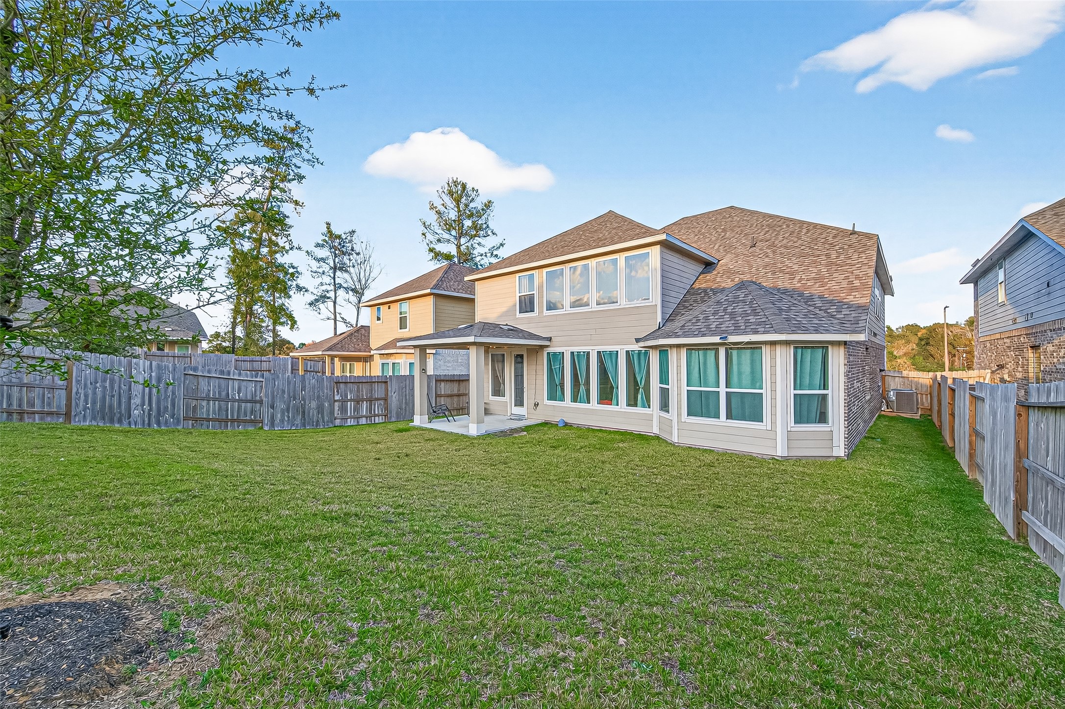 Montgomery Condo: 17685 Martin Crk Lane