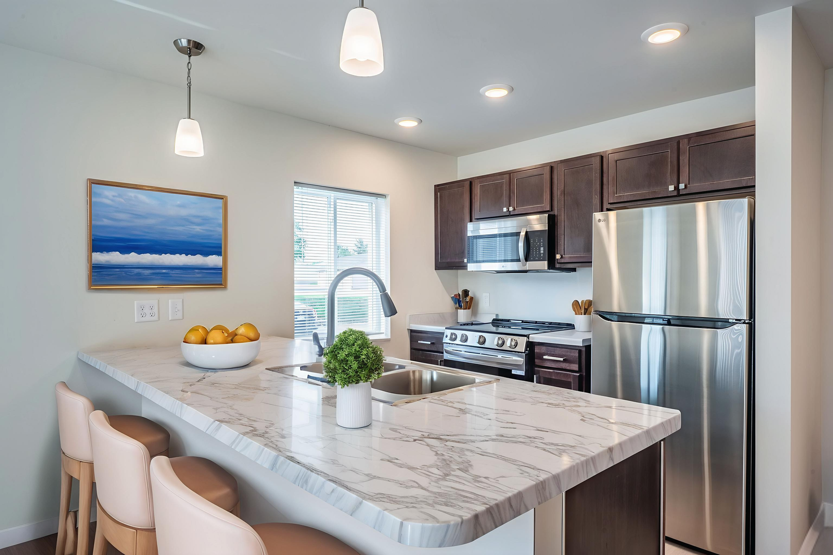 Rio Apartment: 470 Skare Rd