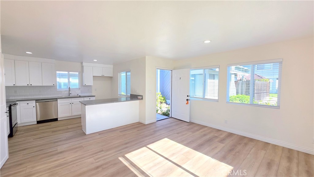 Upland Condo: 1016 West Bennington Street