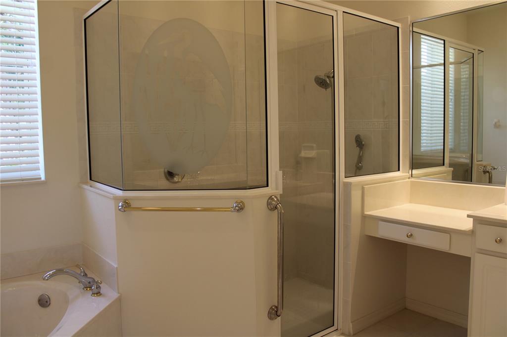 Parrish Condo: 11257 28th St Circle East