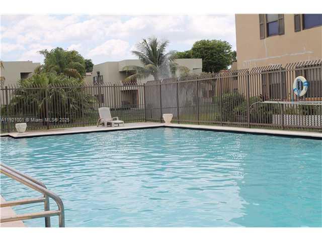 Sweetwater Condo: 586 Northwest 114th Avenue