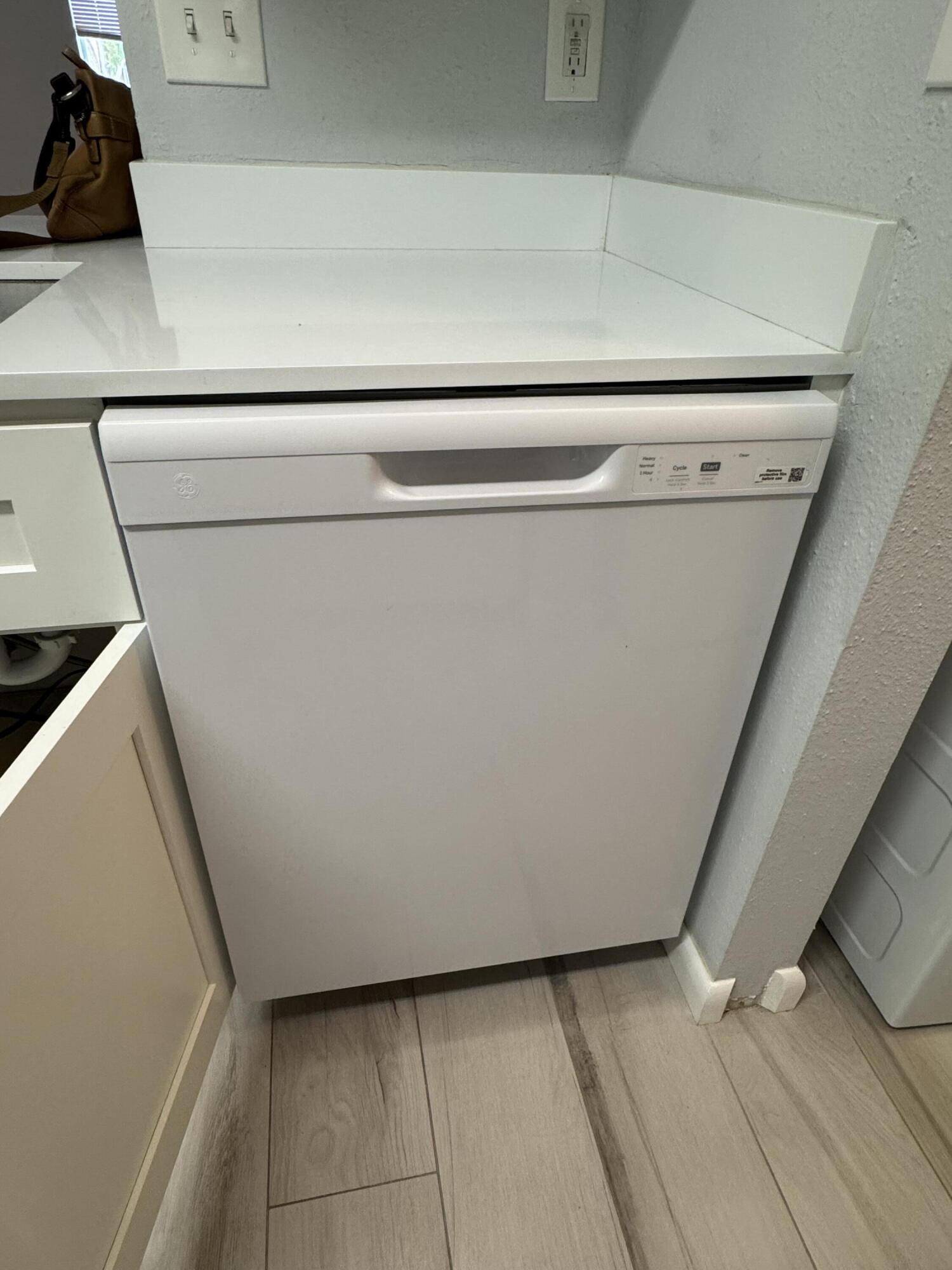 Pompano Beach Condo: 4045 West McNab Road