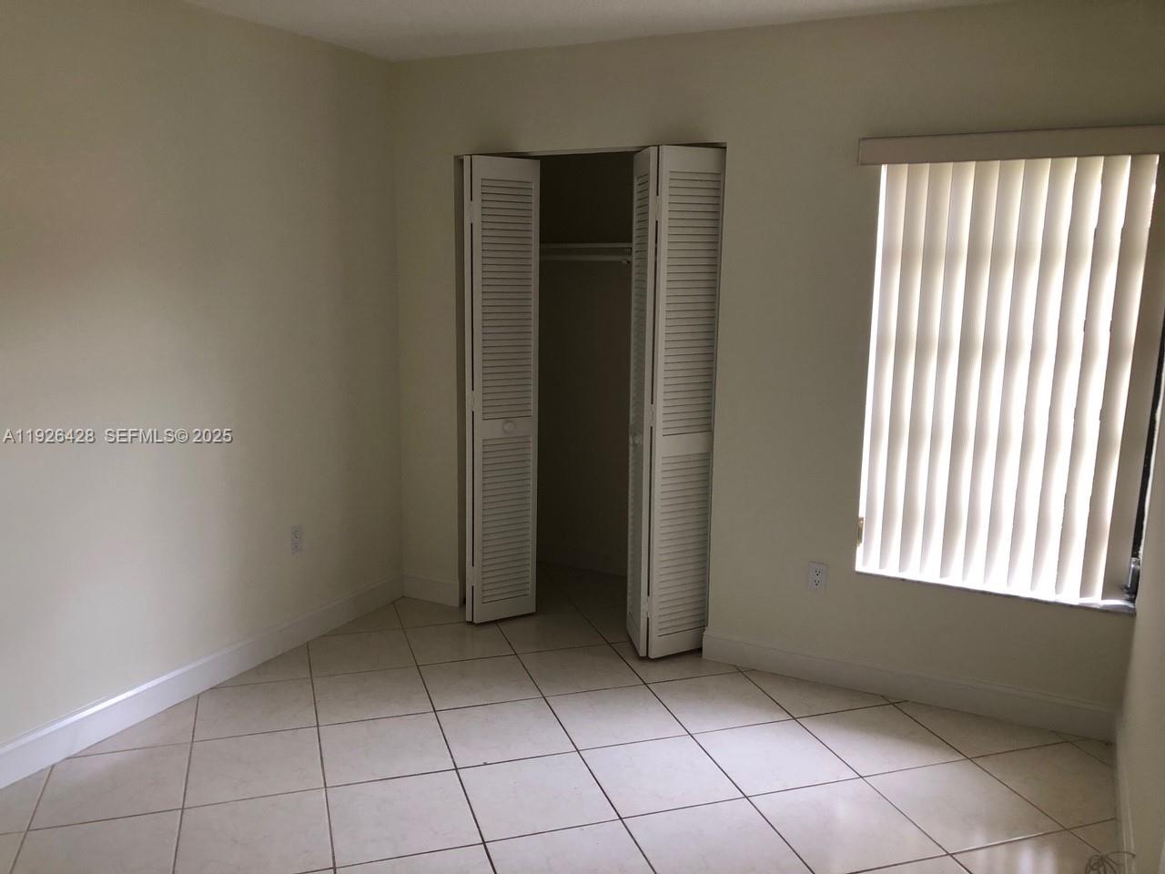 Miami Condo: 9044 Southwest 112th Court