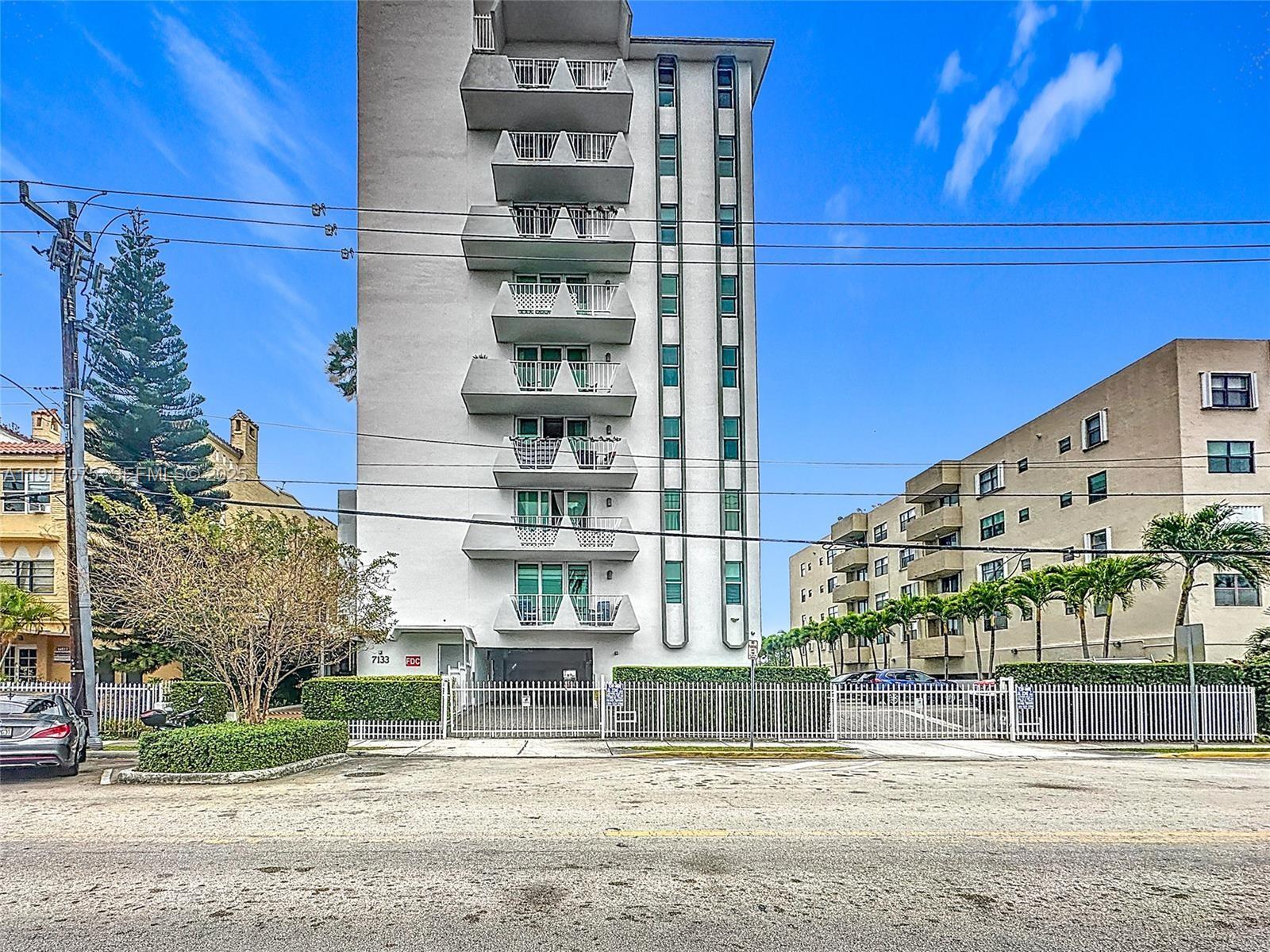 Miami Beach Condo: 7133 Bay Drive