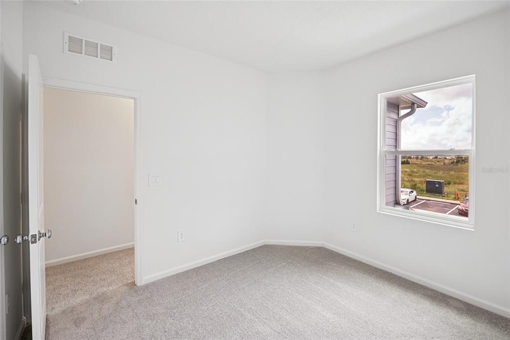 Davenport Condo: 3007 Maloof Drive