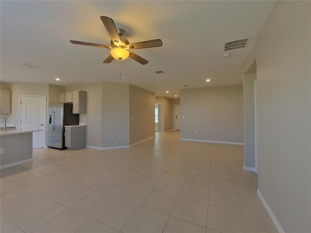 Kissimmee Condo: Undisclosed Address