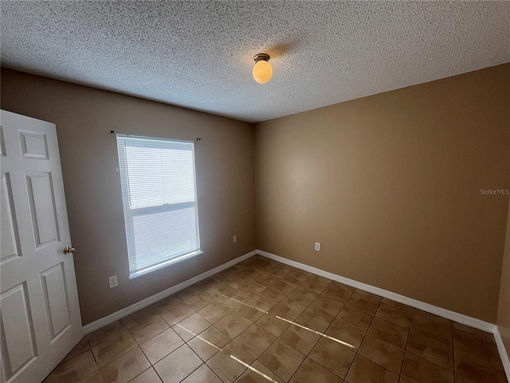 Kissimmee Condo: 204 Canterbury Court