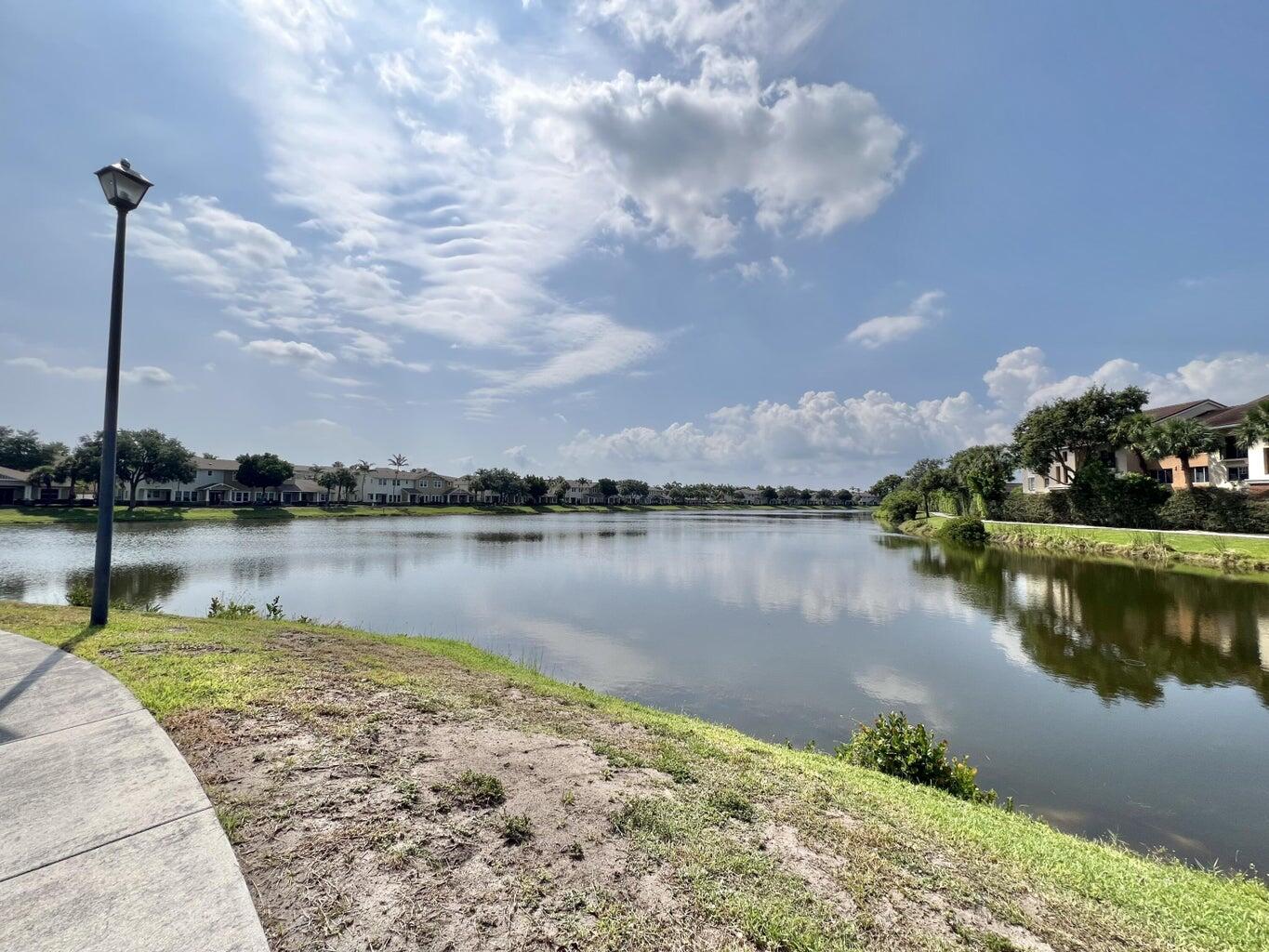 West Palm Beach Condo: 840 Marina Del Ray Lane