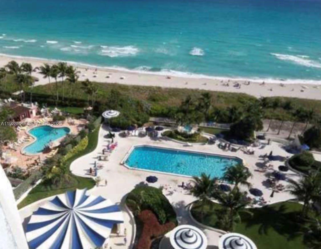 Miami Beach Condo: 5161 Collins Avenue