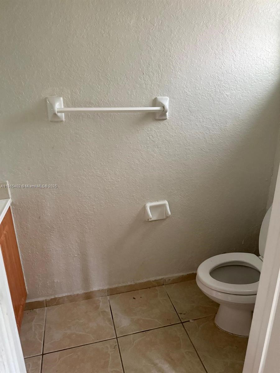 Florida City Condo: 657 Southwest 10th Street