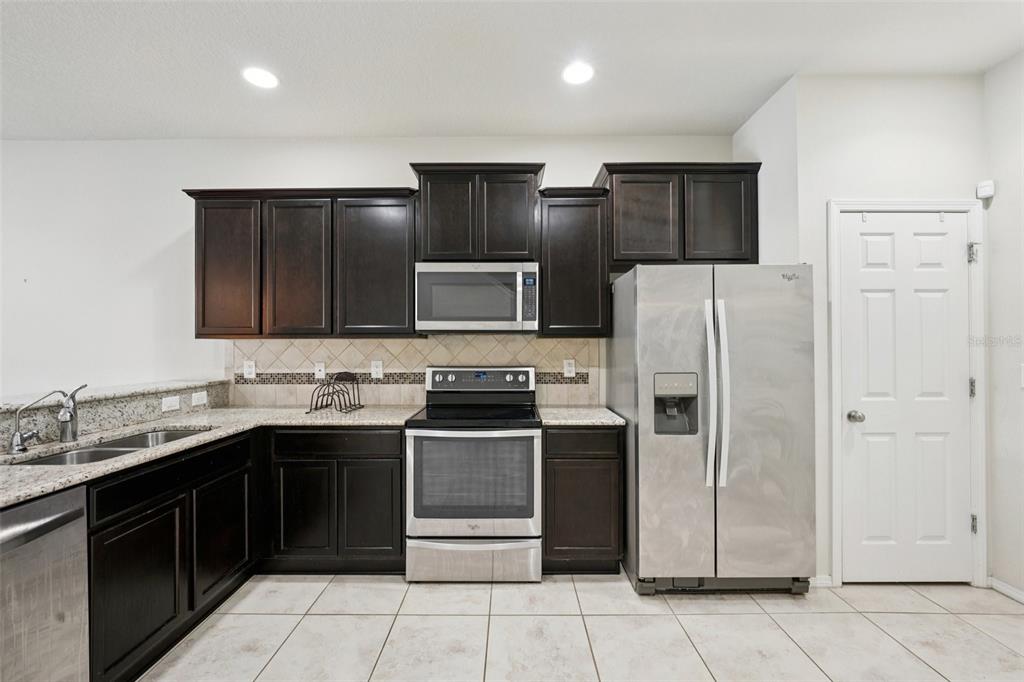 Tampa Condo: 4935 White Sanderling Court