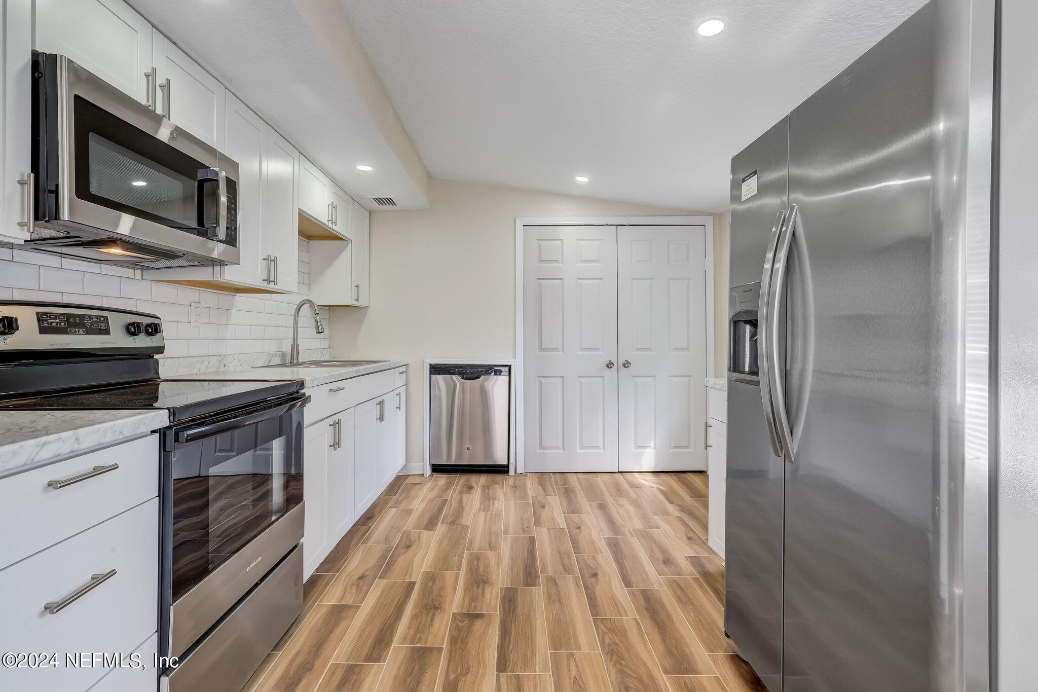 Jacksonville Condo: 4917 Dundee Road