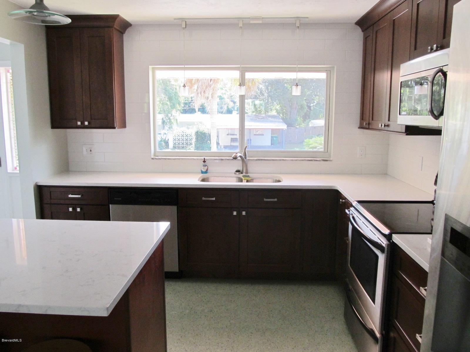 Cocoa Condo: 204 River Heights Drive