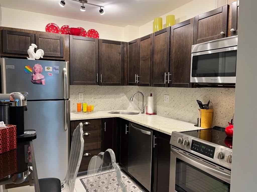 Wilton Manors Condo: 1950 North Andrews Avenue