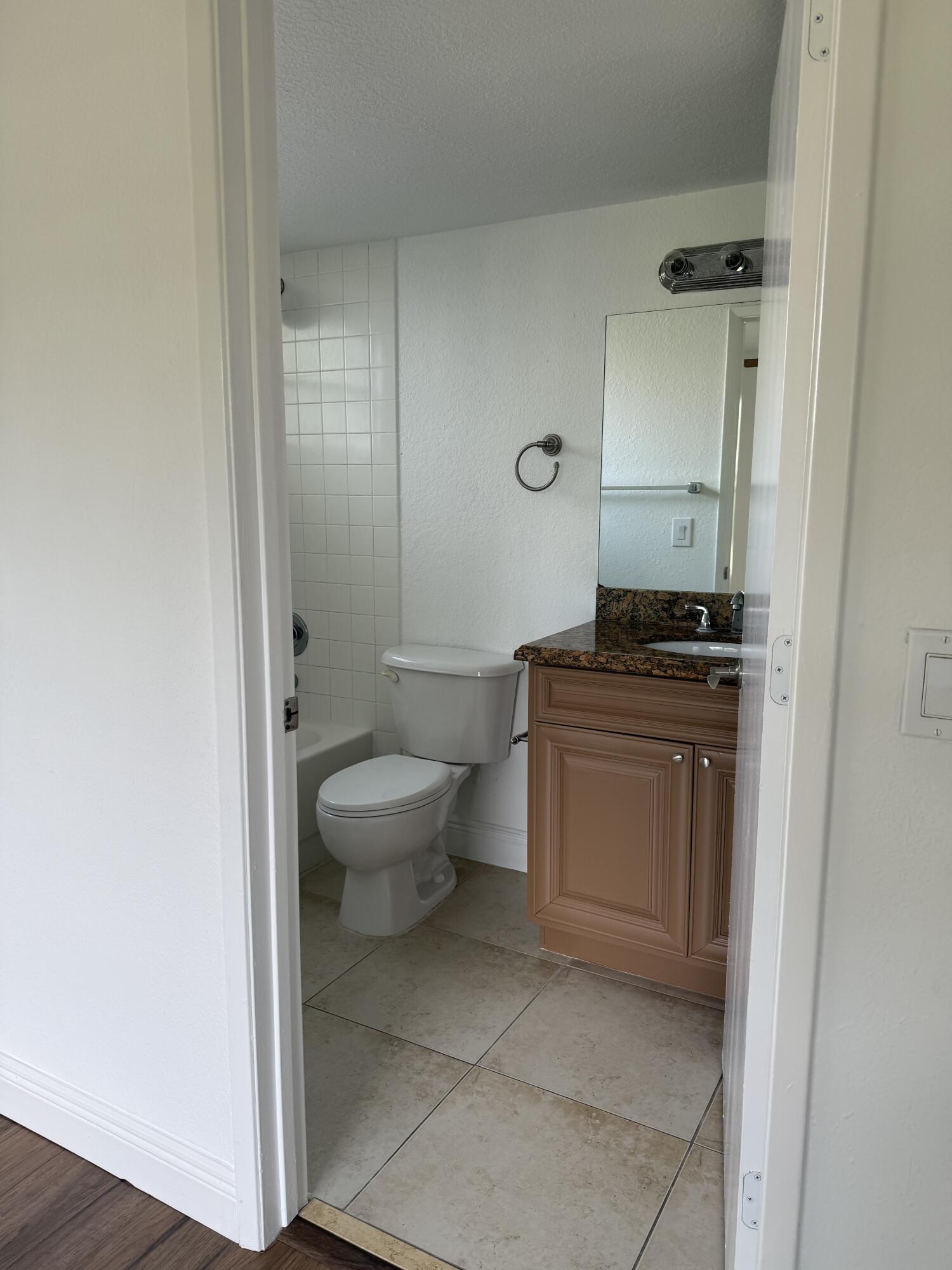 West Palm Beach Condo: 1661 Balfour Point Drive