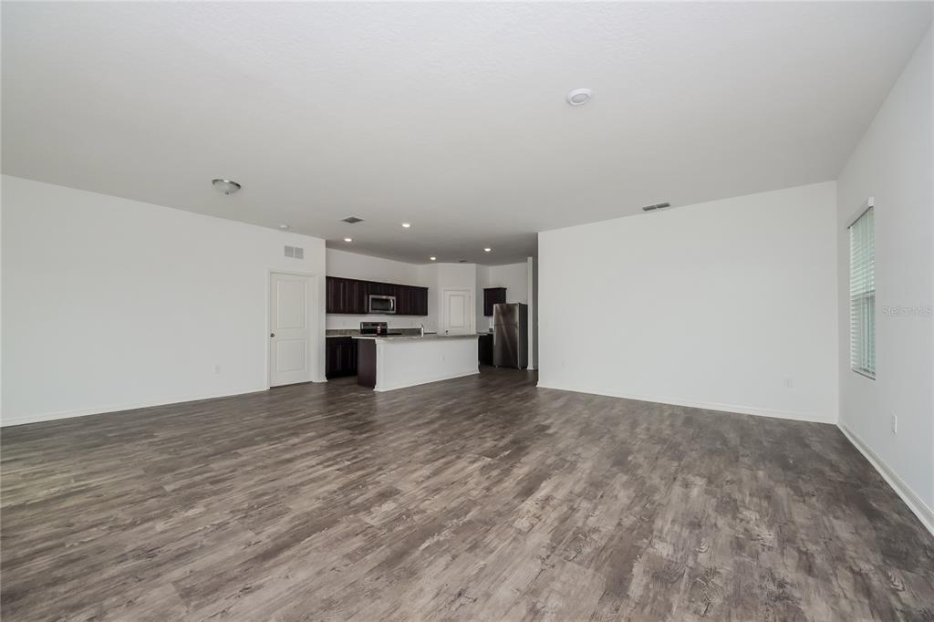 Lakeland Condo: 1009 Hidden Drive