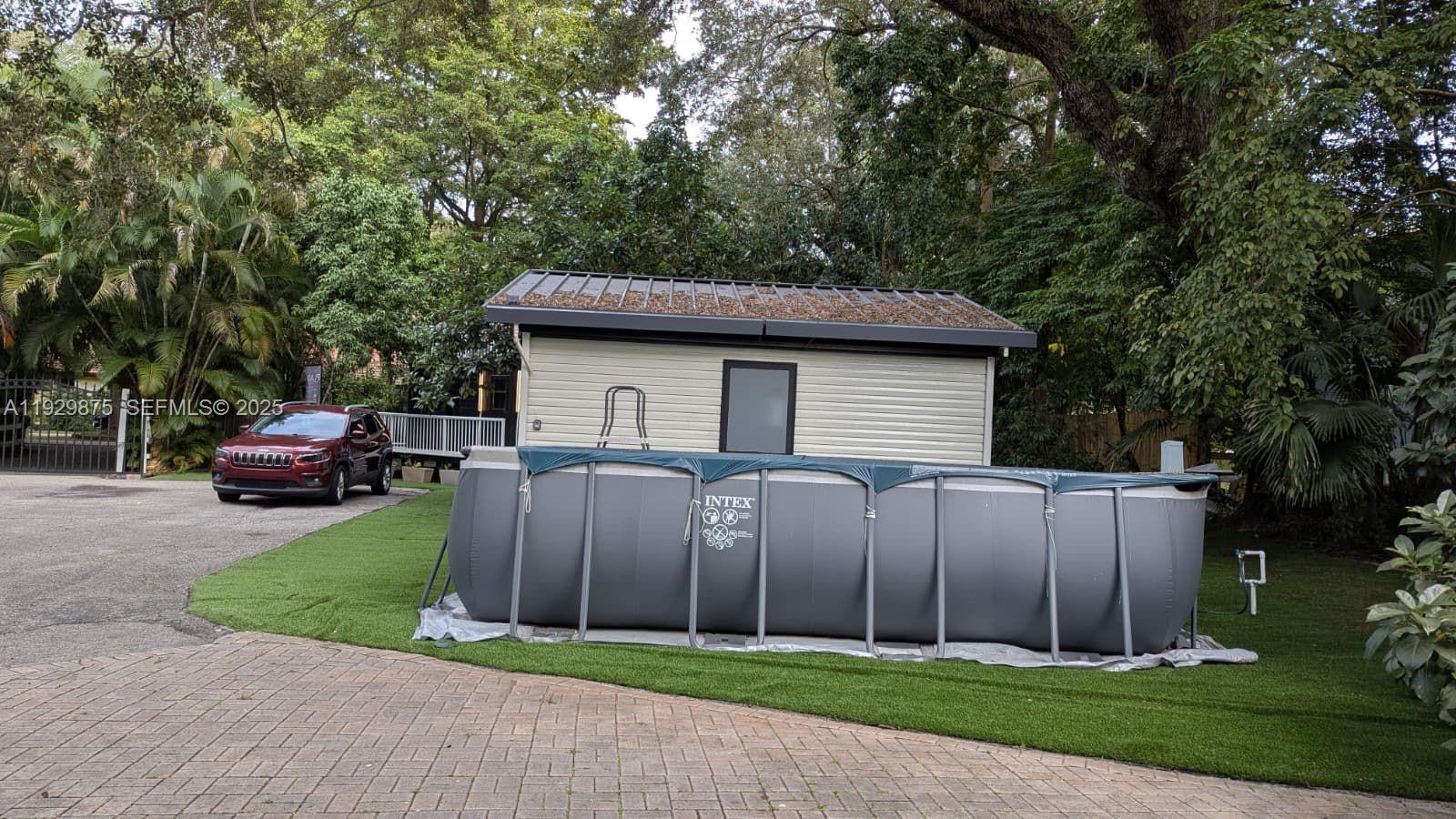 Dania Beach Condo: 5511 Woodland Lane