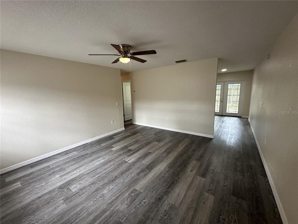 Lakeland Condo: 453 Beech Avenue