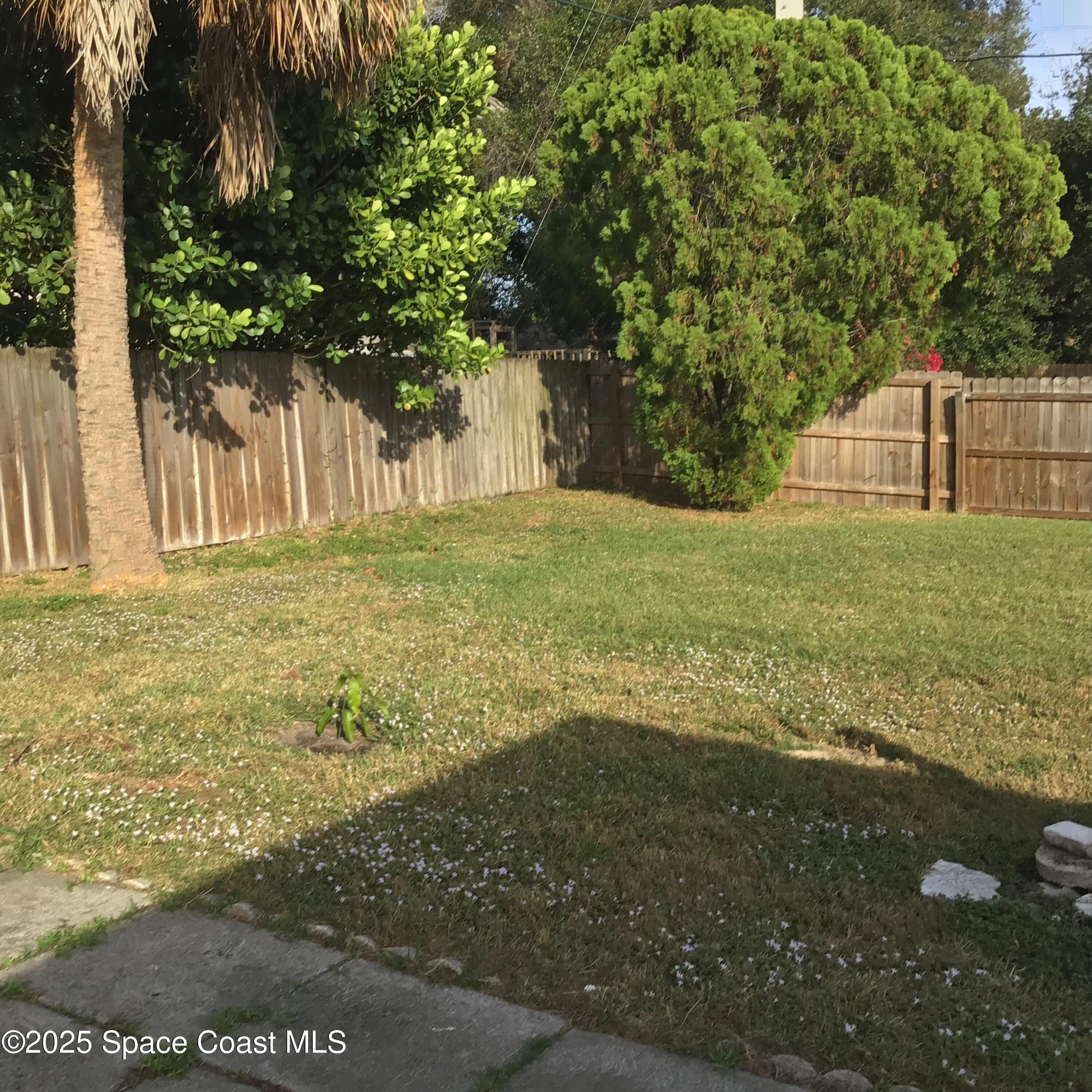 Melbourne Condo: 2360 Warwick Road