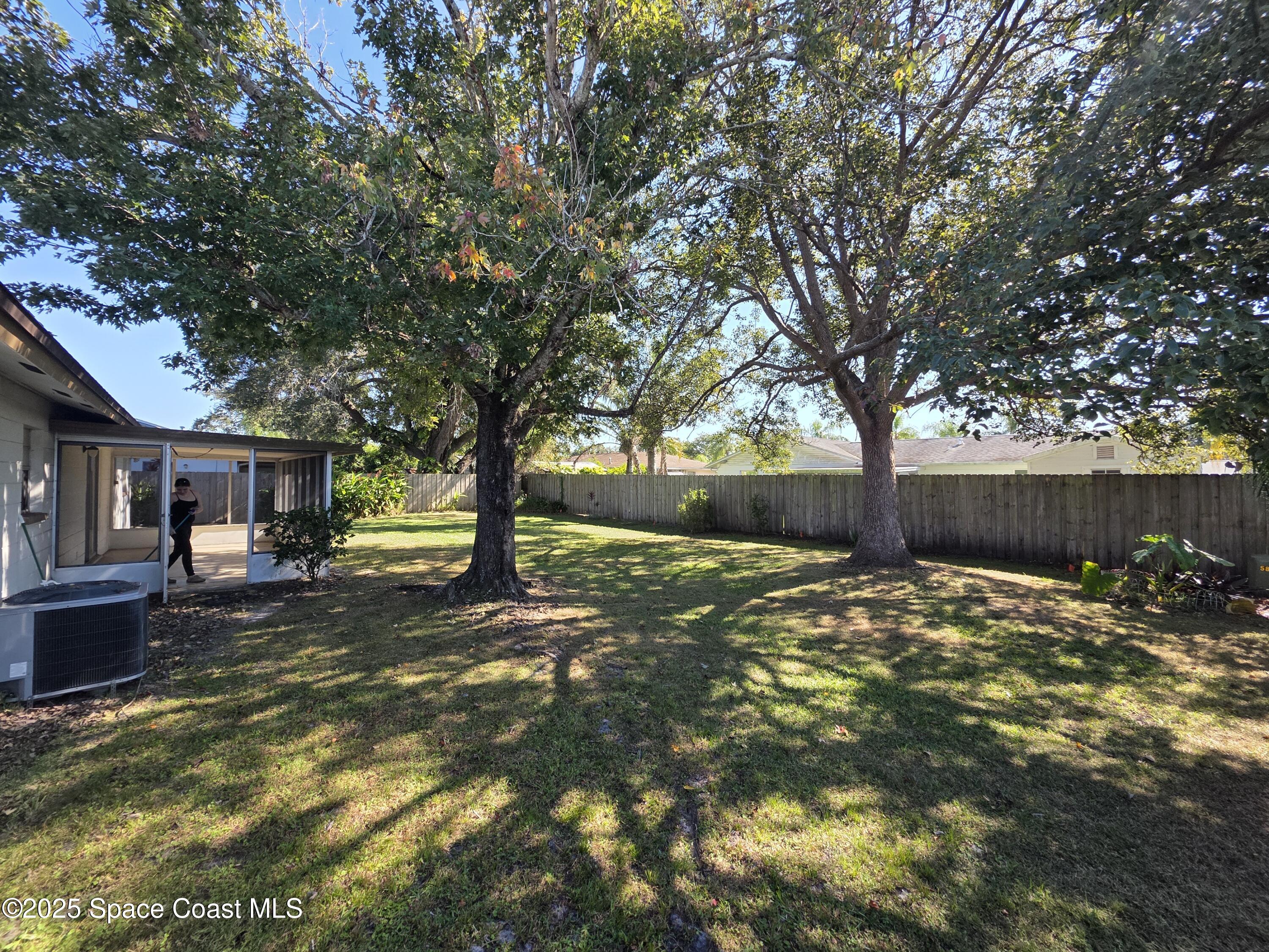 Melbourne Condo: 2615 St Michel Avenue