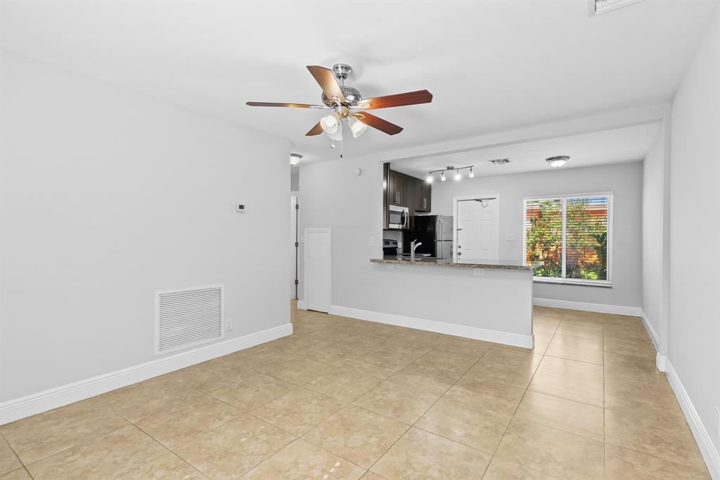 Fort Lauderdale Condo: 335 Southwest 17th Street