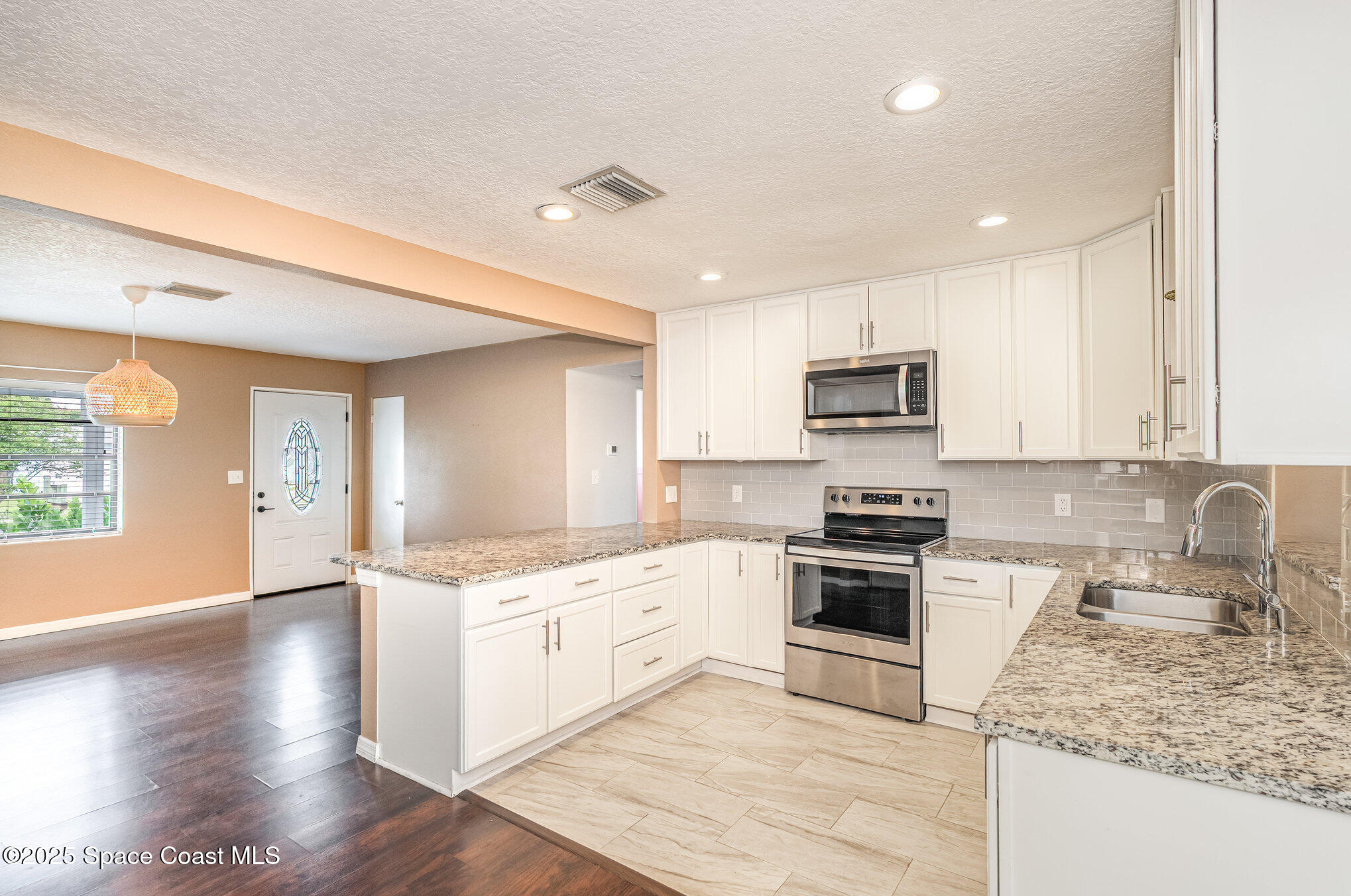 Merritt Island Condo: 320 Nelson Drive