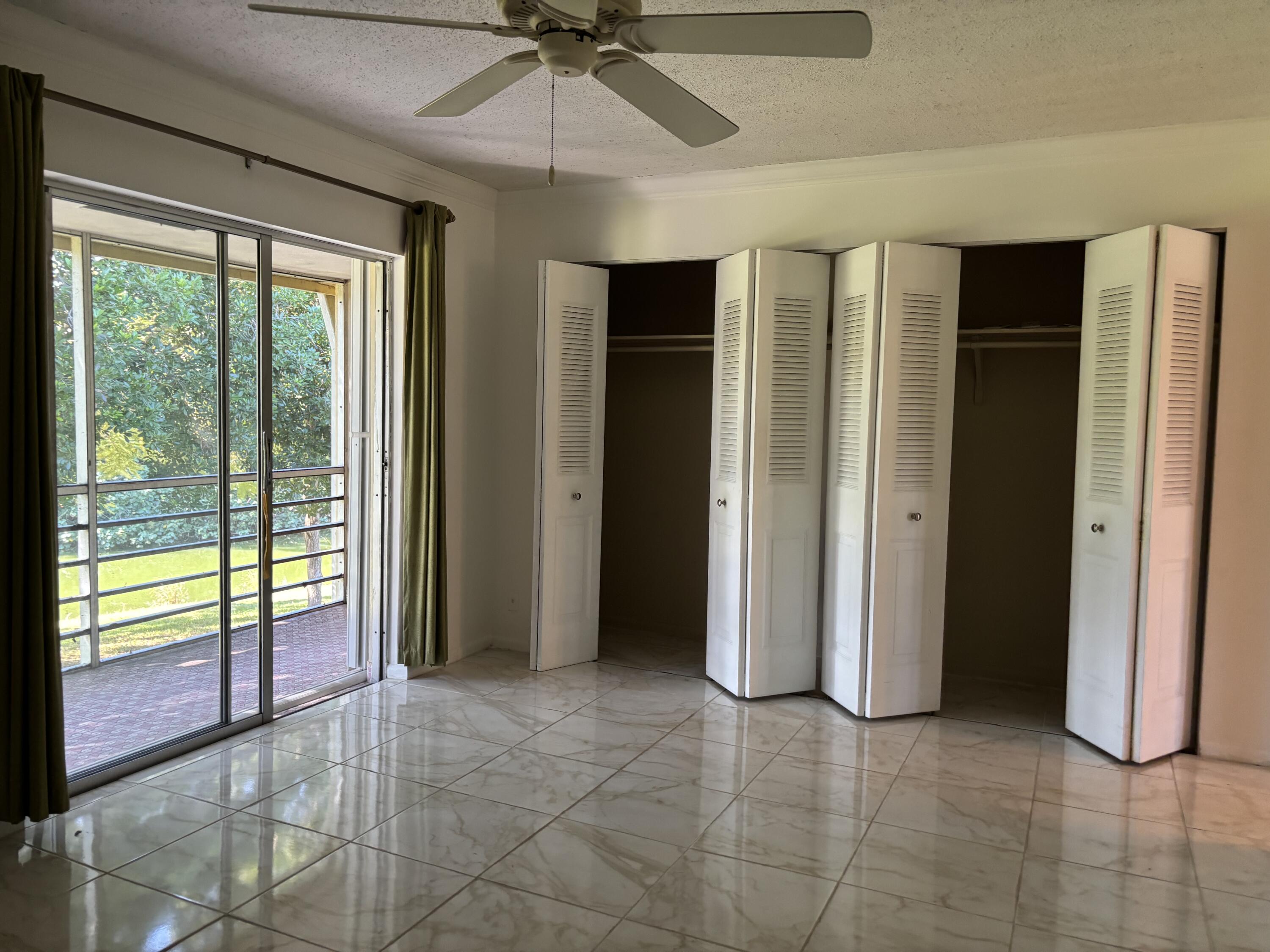 West Palm Beach Condo: 87 Windsor D