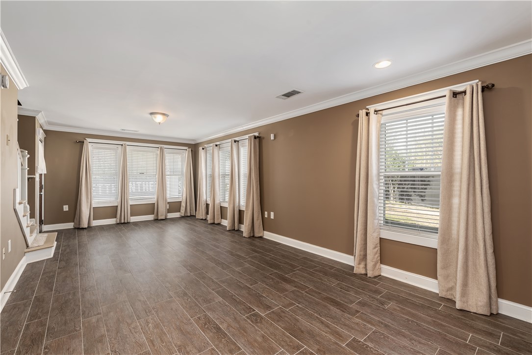 College Station Condo: 1725 Harvey Mitchell Parkway South