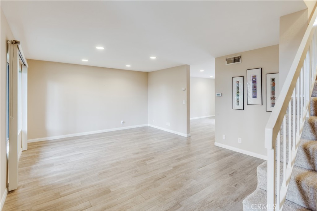 San Pedro Condo: 1637 Westmont Drive