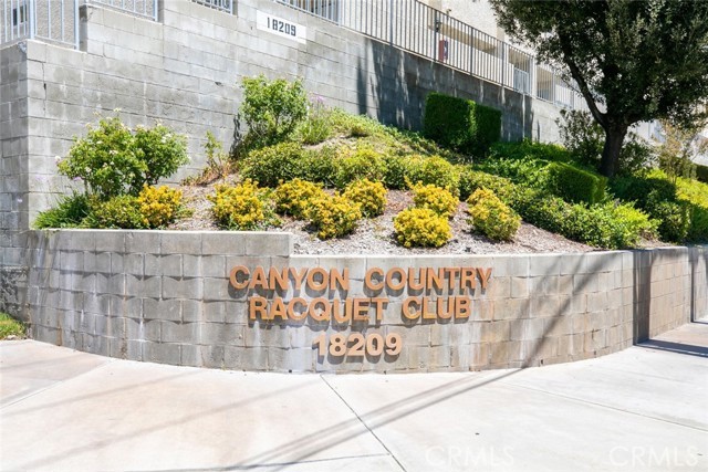 Canyon Country Condo: 18209 Sierra Highway
