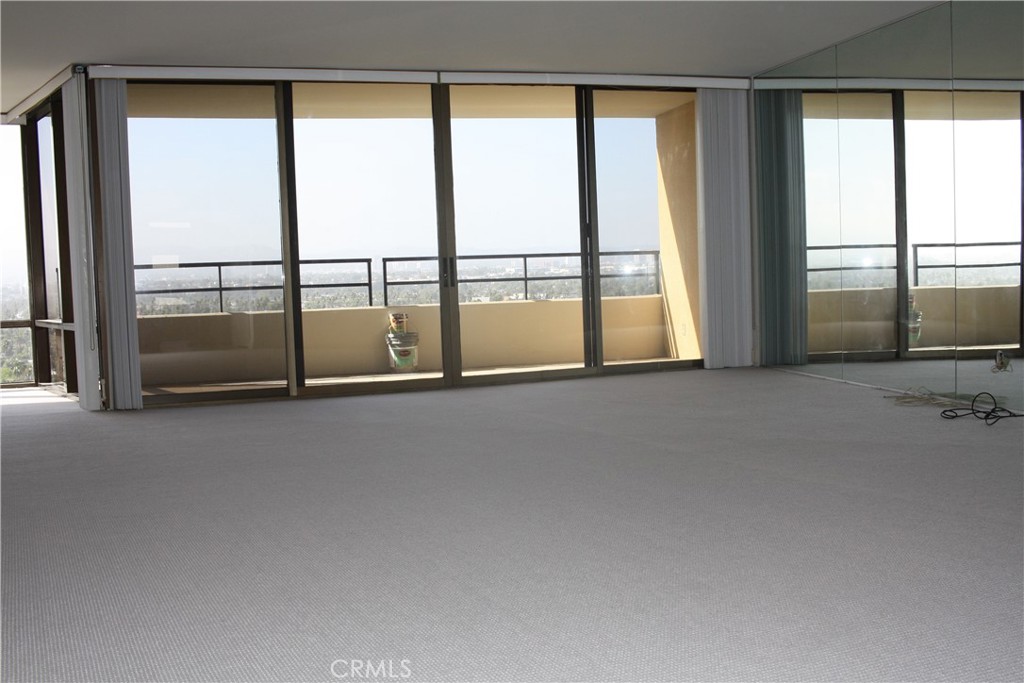 Marina del Rey Condo: 4316 Marina City Drive