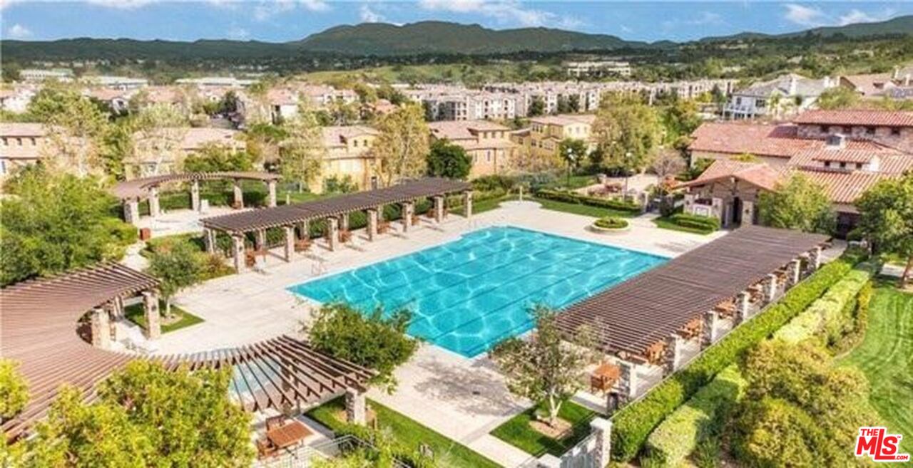 Valencia Condo: 27021 Pebble Beach Drive