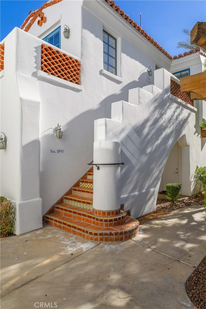 La Quinta Condo: 77164 Vista Flora