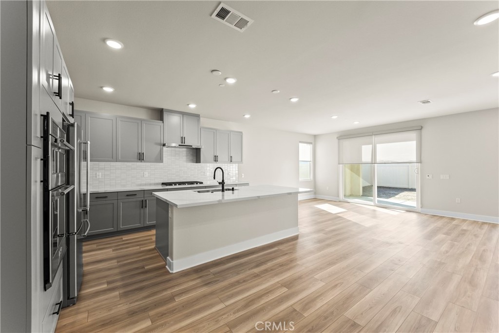 Chino Condo: 16680 Dara Avenue