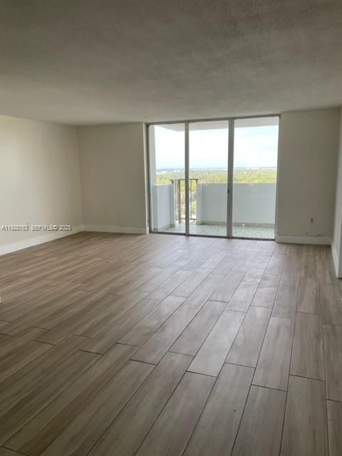 Aventura Condo: 2750 Northeast 183rd Street