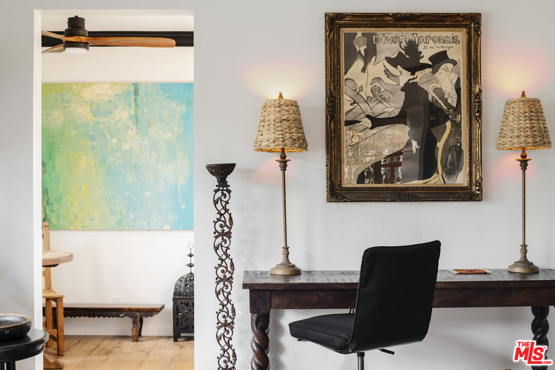 Venice Condo: 253 3rd Avenue