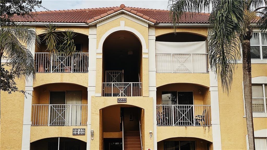 Coconut Creek Condo: 5580 Northwest 61st Street