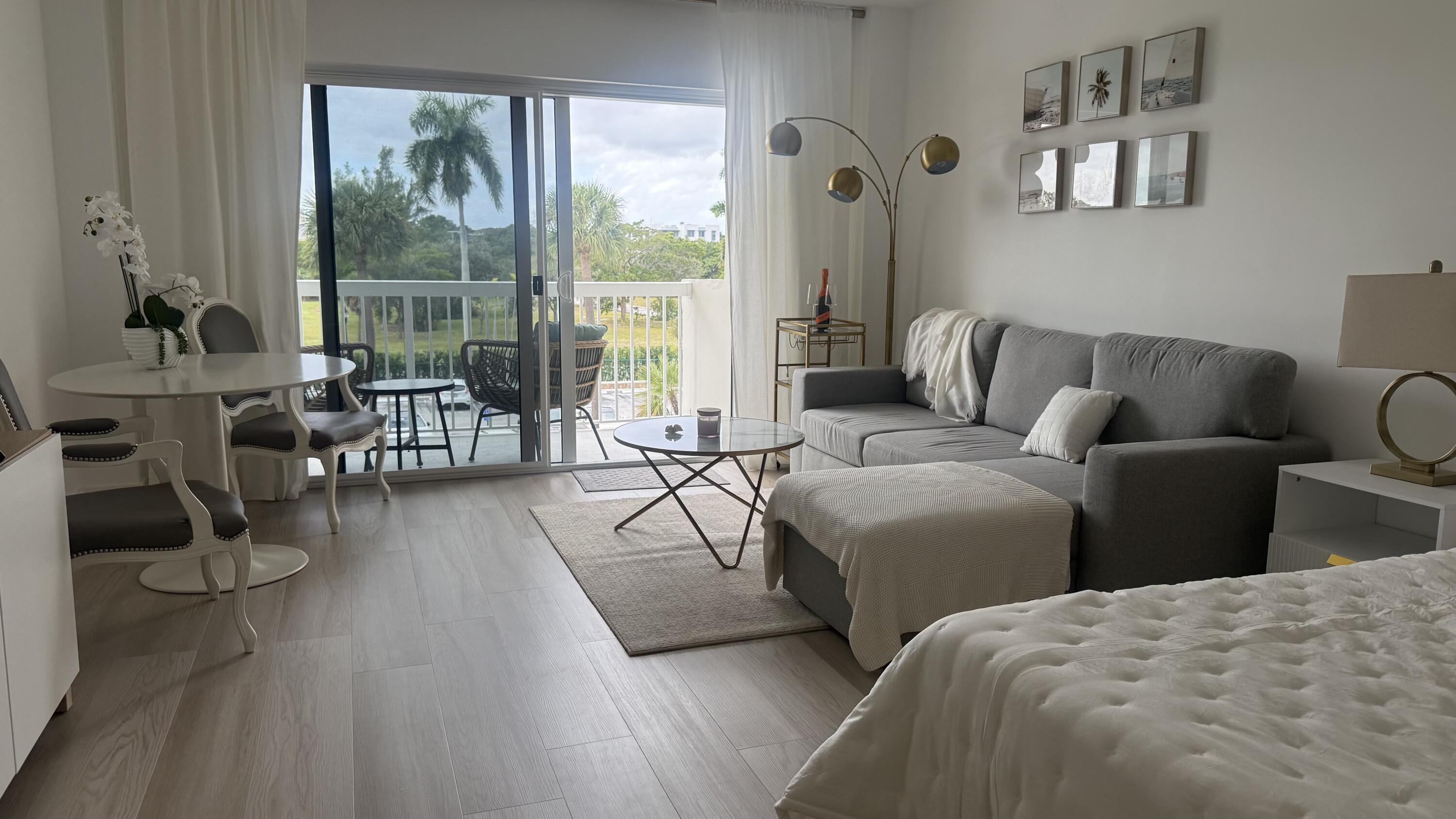 West Palm Beach Condo: 2600 North Flagler Drive