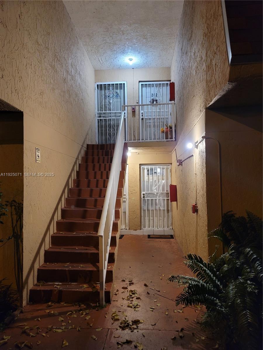 Miami Condo: 200 Northwest 107th Avenue