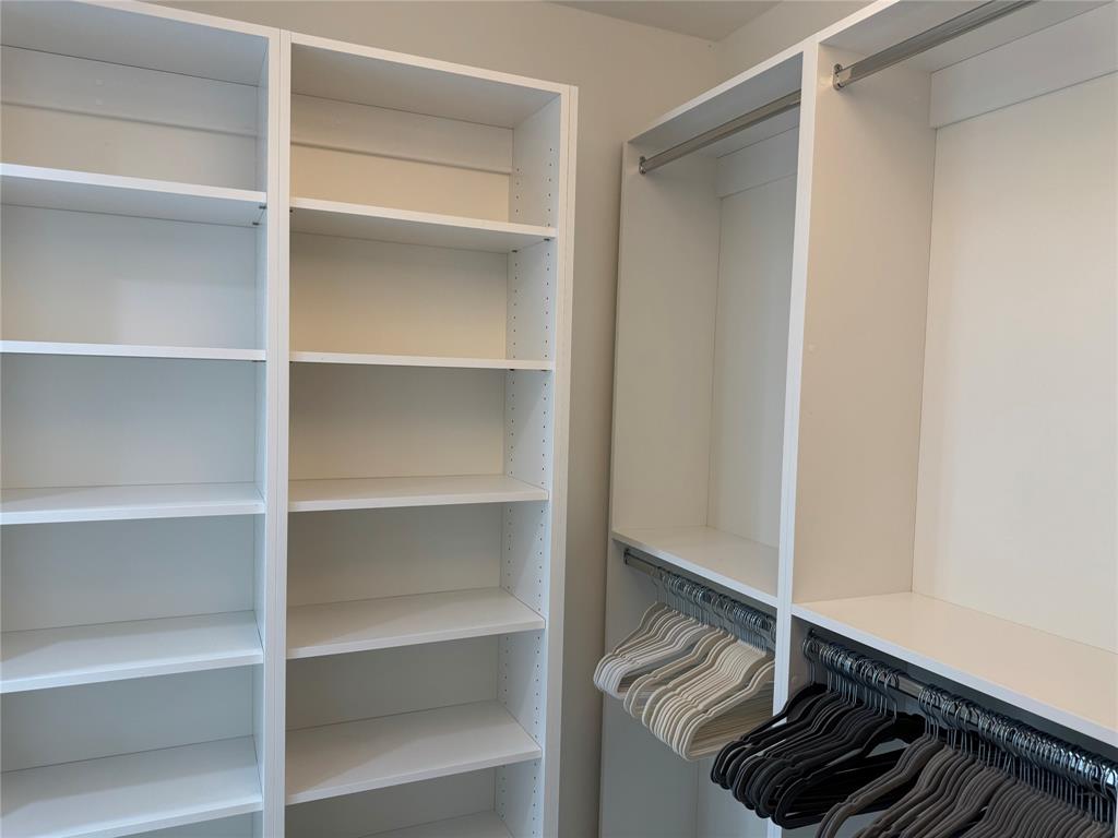 Davie Condo: 1520 Whitehall Drive