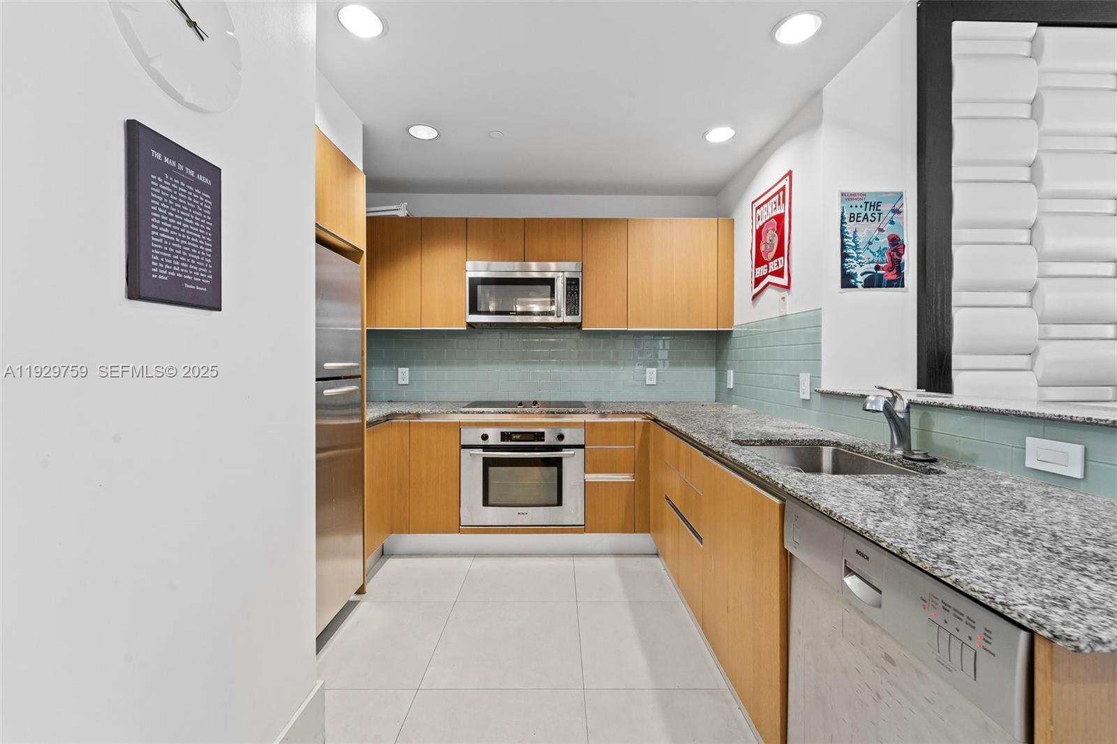Miami Condo: 1050 Brickell Avenue
